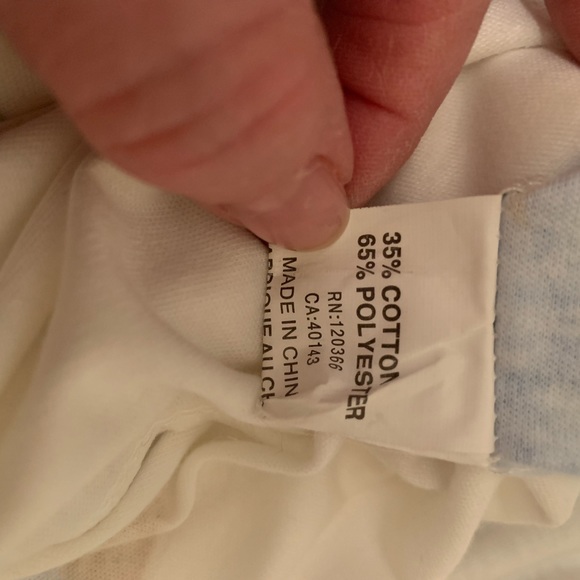 Gorgeous Summer Weight Bath Robe - Picture 7 of 8